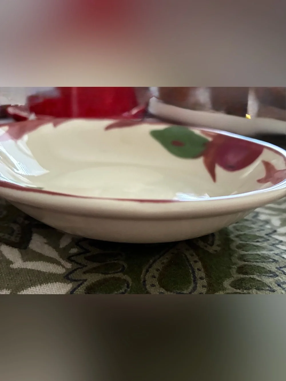 Franciscan Apple Bowls. Two 5”,one 6”. Dating 1963, 1979 & 2004. EC. Handpainted